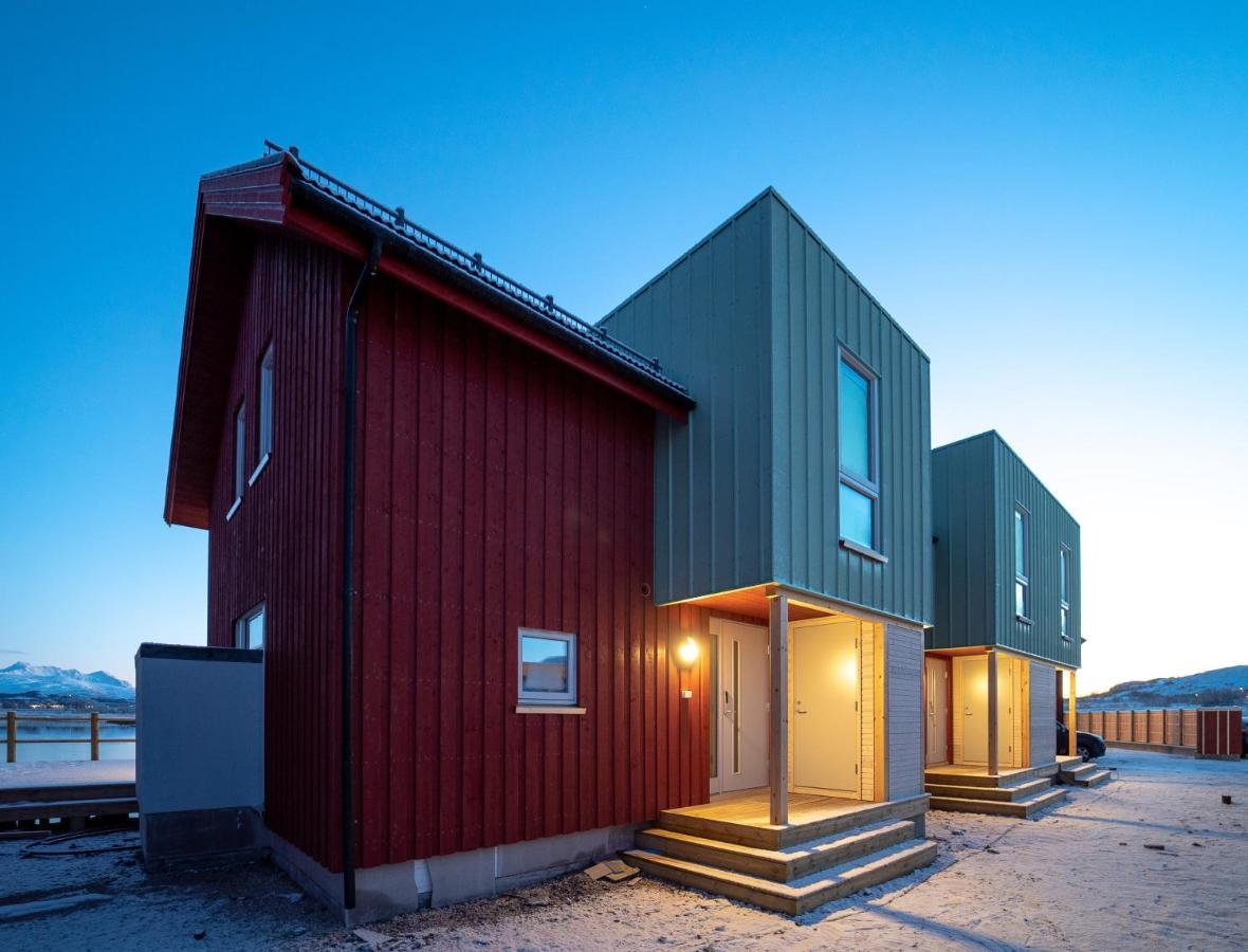 Lofoten Rorbuutleie - Lilleeidet Gravdal  ภายนอก รูปภาพ