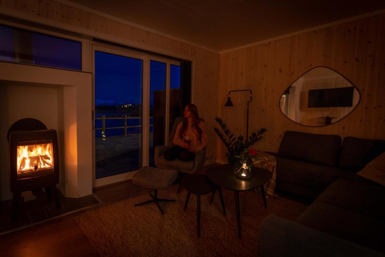 Lofoten Rorbuutleie - Lilleeidet Gravdal  ภายนอก รูปภาพ