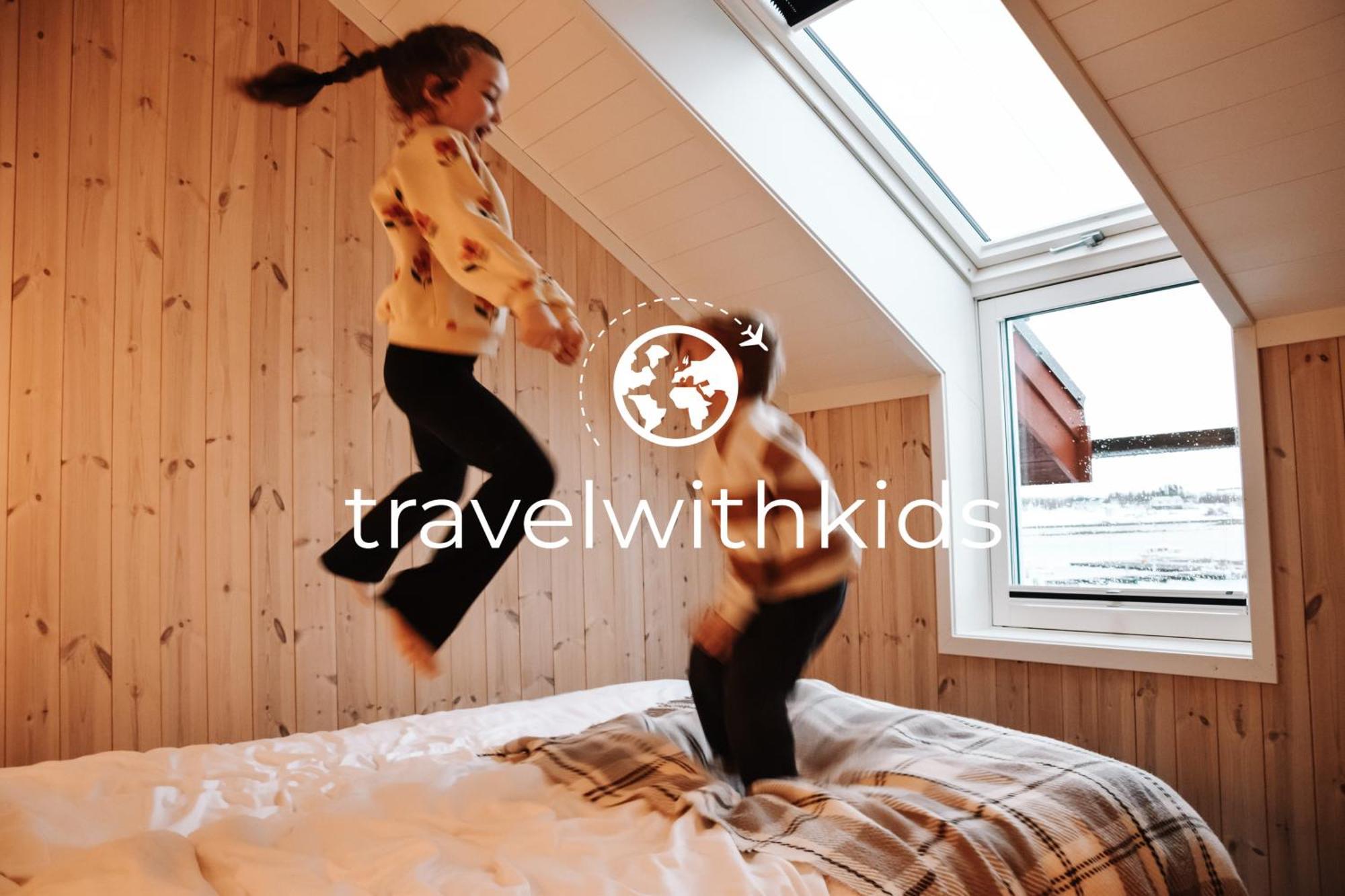 Lofoten Rorbuutleie - Lilleeidet Gravdal  ภายนอก รูปภาพ