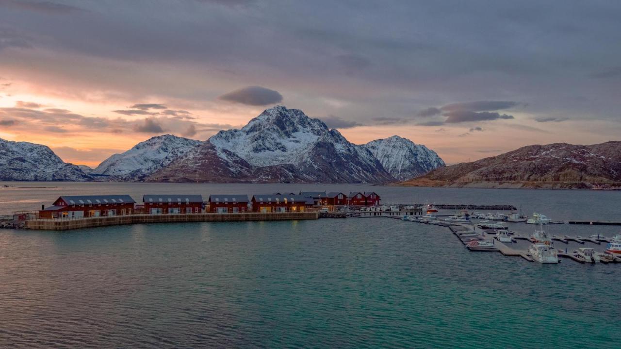 Lofoten Rorbuutleie - Lilleeidet Gravdal  ภายนอก รูปภาพ